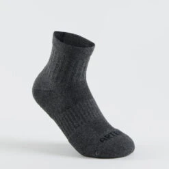 CHAUSSETTES DE SPORT ENFANT MI-HAUTES ARTENGO RS 500 NOIR GRIS LOT DE 3 12 CHAUSSETTES DE SPORT ENFANT MI-HAUTES ARTENGO RS 500 NOIR GRIS LOT DE 3 -Arten Tennis Magasin chaussettes de sport enfant mi hautes artengo rs 500 noir gris lot de 3 2