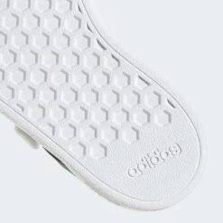 ADIDAS Chaussure à Scratch Grand Court Lifestyle 13 ADIDAS Chaussure à Scratch Grand Court Lifestyle -Arten Tennis Magasin chaussure a scratch grand court lifestyle 6