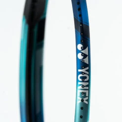 Raquette De Tennis Adulte - YONEX EZONE 100 Bleu 300g -Arten Tennis Magasin raquette de tennis adulte yonex ezone 100 bleu 300g 4
